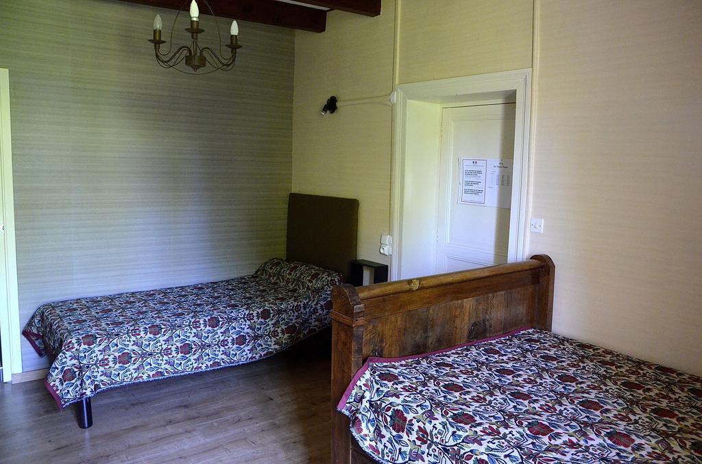 Bed and Breakfast Le Vieux Noyer Saint-Maurice-de-Tavernole Pokoj fotografie